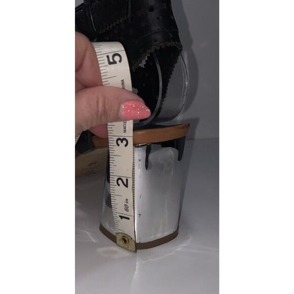 $169 DOLCE VITA ELKA Sz 8.5 Black Perforated Leather Designer Bloc Heels Sandals - Picture 12 of 12